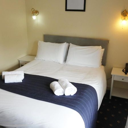 The Riverside Hotel Monmouth Eksteriør billede