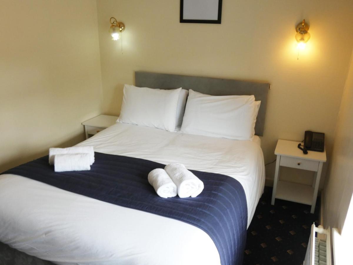 The Riverside Hotel Monmouth Eksteriør billede